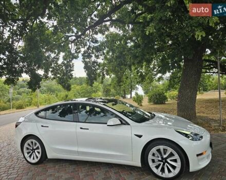 Тесла Модель 3 2021 в Кропивницком (Кировограде) на Automoto.ua Белый Тесла Модель 3, объемом двигателя 0 л и пробегом 20 тыс. км за 29500 $, фото 19 на Automoto.ua