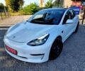Белый Тесла Модель 3, объемом двигателя 0 л и пробегом 51 тыс. км за 23500 $, фото 1 на Automoto.ua