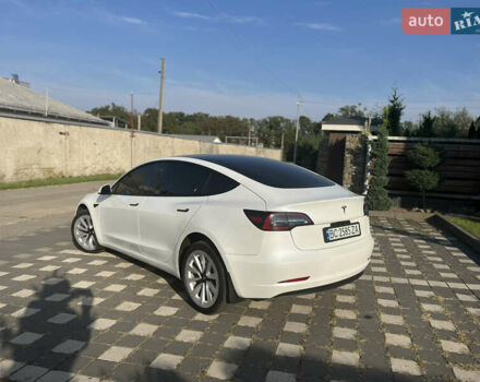 Белый Тесла Модель 3, объемом двигателя 0 л и пробегом 85 тыс. км за 20500 $, фото 9 на Automoto.ua