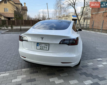 Белый Тесла Модель 3, объемом двигателя 0 л и пробегом 37 тыс. км за 19999 $, фото 44 на Automoto.ua