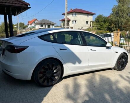 Білий Тесла Модель 3, об'ємом двигуна 0 л та пробігом 68 тис. км за 11700 $, фото 8 на Automoto.ua