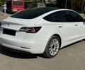 Белый Тесла Модель 3, объемом двигателя 0 л и пробегом 64 тыс. км за 16000 $, фото 6 на Automoto.ua
