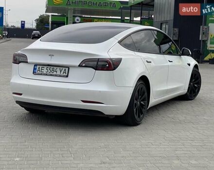 Білий Тесла Модель 3, об'ємом двигуна 0 л та пробігом 91 тис. км за 18500 $, фото 3 на Automoto.ua