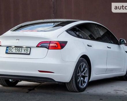 Білий Тесла Модель 3, об'ємом двигуна 0 л та пробігом 8 тис. км за 23900 $, фото 12 на Automoto.ua