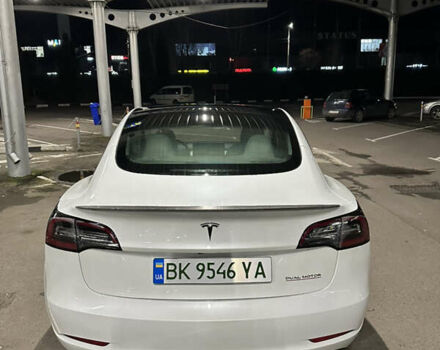 Білий Тесла Модель 3, об'ємом двигуна 0 л та пробігом 8 тис. км за 26500 $, фото 5 на Automoto.ua