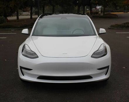 Белый Тесла Модель 3, объемом двигателя 0 л и пробегом 29 тыс. км за 9100 $, фото 1 на Automoto.ua