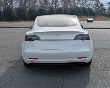 Білий Тесла Модель 3, об'ємом двигуна 0 л та пробігом 10 тис. км за 10400 $, фото 4 на Automoto.ua
