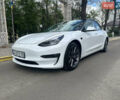 Белый Тесла Модель 3, объемом двигателя 0 л и пробегом 53 тыс. км за 19900 $, фото 5 на Automoto.ua