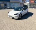 Білий Тесла Модель 3, об'ємом двигуна 0 л та пробігом 121 тис. км за 20500 $, фото 1 на Automoto.ua
