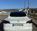 Білий Тесла Модель 3, об'ємом двигуна 0 л та пробігом 88 тис. км за 22500 $, фото 1 на Automoto.ua