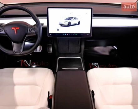 Білий Тесла Модель 3, об'ємом двигуна 0 л та пробігом 60 тис. км за 22900 $, фото 41 на Automoto.ua