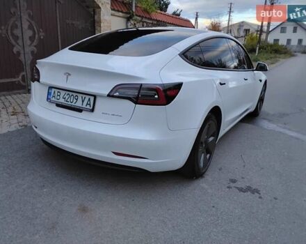 Тесла Модель 3 2022 у Вінниці на Automoto.ua Білий Тесла Модель 3, об'ємом двигуна 0 л та пробігом 26 тис. км за 23900 $, фото 9 на Automoto.ua