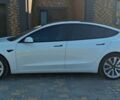 Белый Тесла Модель 3, объемом двигателя 0 л и пробегом 95 тыс. км за 18700 $, фото 13 на Automoto.ua