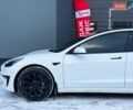 Белый Тесла Модель 3, объемом двигателя 0 л и пробегом 35 тыс. км за 20999 $, фото 4 на Automoto.ua