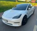 Білий Тесла Модель 3, об'ємом двигуна 0 л та пробігом 122 тис. км за 18500 $, фото 1 на Automoto.ua