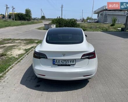 Белый Тесла Модель 3, объемом двигателя 0 л и пробегом 44 тыс. км за 20500 $, фото 4 на Automoto.ua
