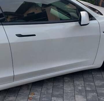 Білий Тесла Модель 3, об'ємом двигуна 0 л та пробігом 35 тис. км за 21800 $, фото 21 на Automoto.ua
