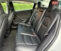 Білий Тесла Модель 3, об'ємом двигуна 0 л та пробігом 65 тис. км за 34500 $, фото 22 на Automoto.ua