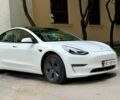 Белый Тесла Модель 3, объемом двигателя 0 л и пробегом 34 тыс. км за 19900 $, фото 2 на Automoto.ua