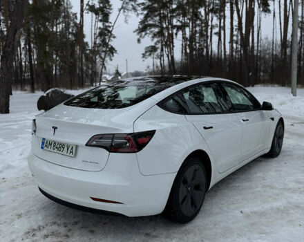 Білий Тесла Модель 3, об'ємом двигуна 0 л та пробігом 42 тис. км за 22100 $, фото 4 на Automoto.ua