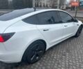 Белый Тесла Модель 3, объемом двигателя 0 л и пробегом 21 тыс. км за 30900 $, фото 3 на Automoto.ua