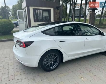 Білий Тесла Модель 3, об'ємом двигуна 0 л та пробігом 39 тис. км за 21200 $, фото 9 на Automoto.ua