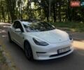 Білий Тесла Модель 3, об'ємом двигуна 0 л та пробігом 70 тис. км за 22000 $, фото 1 на Automoto.ua