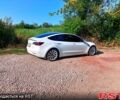 Білий Тесла Модель 3, об'ємом двигуна 0 л та пробігом 100 тис. км за 24500 $, фото 5 на Automoto.ua