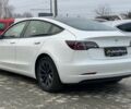 Білий Тесла Модель 3, об'ємом двигуна 0 л та пробігом 150 тис. км за 21999 $, фото 11 на Automoto.ua