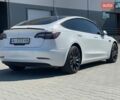 Білий Тесла Модель 3, об'ємом двигуна 0 л та пробігом 68 тис. км за 26800 $, фото 11 на Automoto.ua