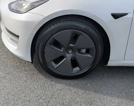 Білий Тесла Модель 3, об'ємом двигуна 0 л та пробігом 10 тис. км за 10400 $, фото 15 на Automoto.ua