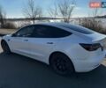 Белый Тесла Модель 3, объемом двигателя 0 л и пробегом 57 тыс. км за 19900 $, фото 4 на Automoto.ua