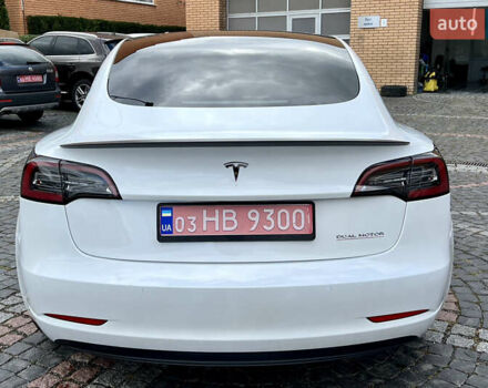 Тесла Модель 3 2022 у Луцьку на Automoto.ua Білий Тесла Модель 3, об'ємом двигуна 0 л та пробігом 2 тис. км за 22800 $, фото 14 на Automoto.ua