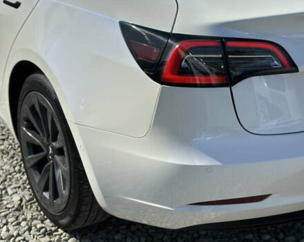 Тесла Модель 3 2022 в Ивано-Франковске на Automoto.ua Белый Тесла Модель 3, объемом двигателя 0 л и пробегом 94 тыс. км за 22000 $, фото 34 на Automoto.ua