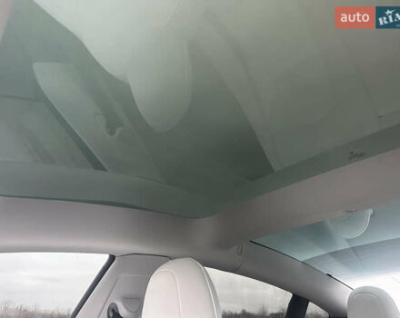 Белый Тесла Модель 3, объемом двигателя 0 л и пробегом 59 тыс. км за 22000 $, фото 23 на Automoto.ua