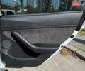 Белый Тесла Модель 3, объемом двигателя 0 л и пробегом 55 тыс. км за 22840 $, фото 30 на Automoto.ua