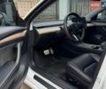 Білий Тесла Модель 3, об'ємом двигуна 0 л та пробігом 55 тис. км за 22500 $, фото 5 на Automoto.ua