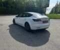 Білий Тесла Модель 3, об'ємом двигуна 0 л та пробігом 67 тис. км за 13250 $, фото 1 на Automoto.ua
