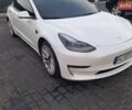 Белый Тесла Модель 3, объемом двигателя 0 л и пробегом 148 тыс. км за 16000 $, фото 1 на Automoto.ua