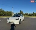 Белый Тесла Модель 3, объемом двигателя 0 л и пробегом 112 тыс. км за 19300 $, фото 1 на Automoto.ua