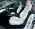 Белый Тесла Модель 3, объемом двигателя 0 л и пробегом 57 тыс. км за 26700 $, фото 12 на Automoto.ua