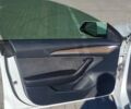 Тесла Модель 3 2022 в Чернигове на Automoto.ua Белый Тесла Модель 3, объемом двигателя 0 л и пробегом 62 тыс. км за 26000 $, фото 16 на Automoto.ua
