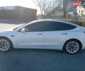 Білий Тесла Модель 3, об'ємом двигуна 0 л та пробігом 56 тис. км за 24500 $, фото 2 на Automoto.ua