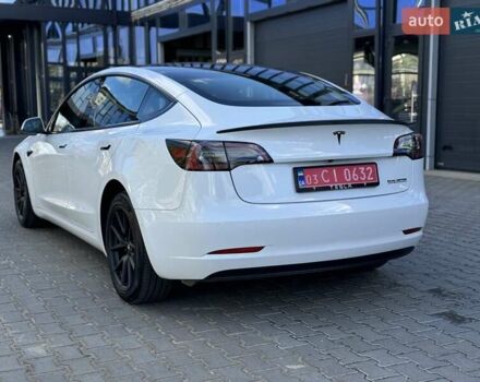 Белый Тесла Модель 3, объемом двигателя 0 л и пробегом 105 тыс. км за 22200 $, фото 11 на Automoto.ua