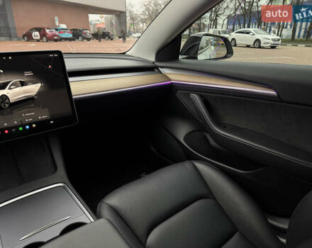 Белый Тесла Модель 3, объемом двигателя 0 л и пробегом 31 тыс. км за 20900 $, фото 16 на Automoto.ua