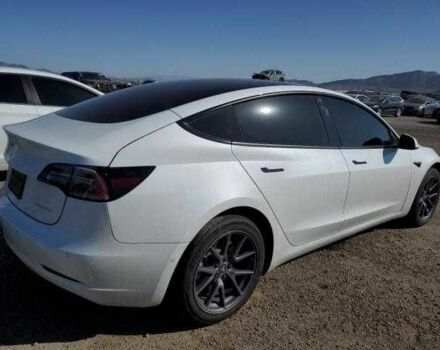 Білий Тесла Модель 3, об'ємом двигуна 0 л та пробігом 24 тис. км за 14000 $, фото 2 на Automoto.ua