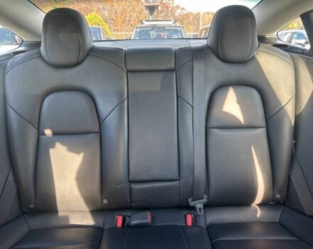 Білий Тесла Модель 3, об'ємом двигуна 0 л та пробігом 15 тис. км за 17600 $, фото 9 на Automoto.ua