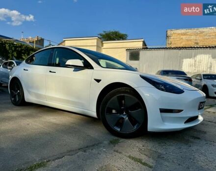 Білий Тесла Модель 3, об'ємом двигуна 0 л та пробігом 36 тис. км за 22200 $, фото 5 на Automoto.ua