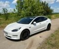 Білий Тесла Модель 3, об'ємом двигуна 0 л та пробігом 87 тис. км за 23500 $, фото 5 на Automoto.ua