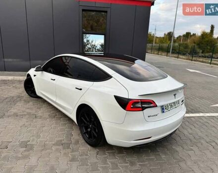 Белый Тесла Модель 3, объемом двигателя 0 л и пробегом 70 тыс. км за 22600 $, фото 9 на Automoto.ua